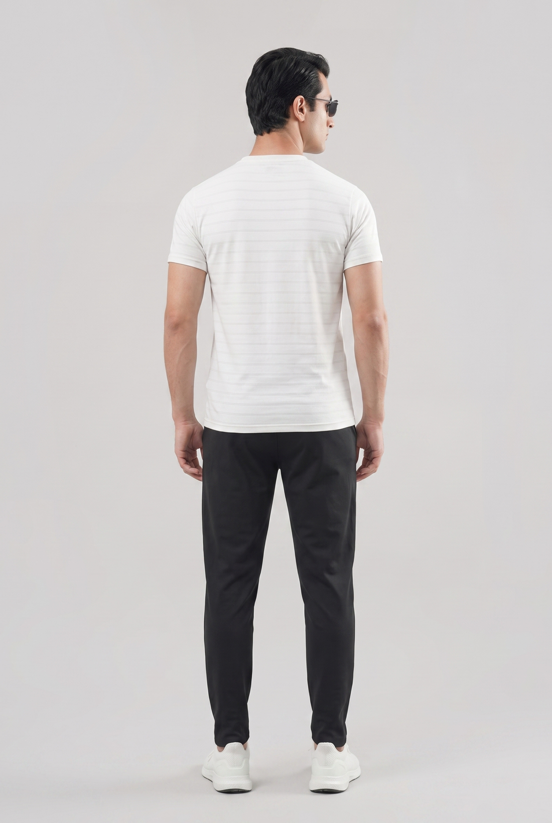 Mens - Imported Tracksuit - Elite White Bee