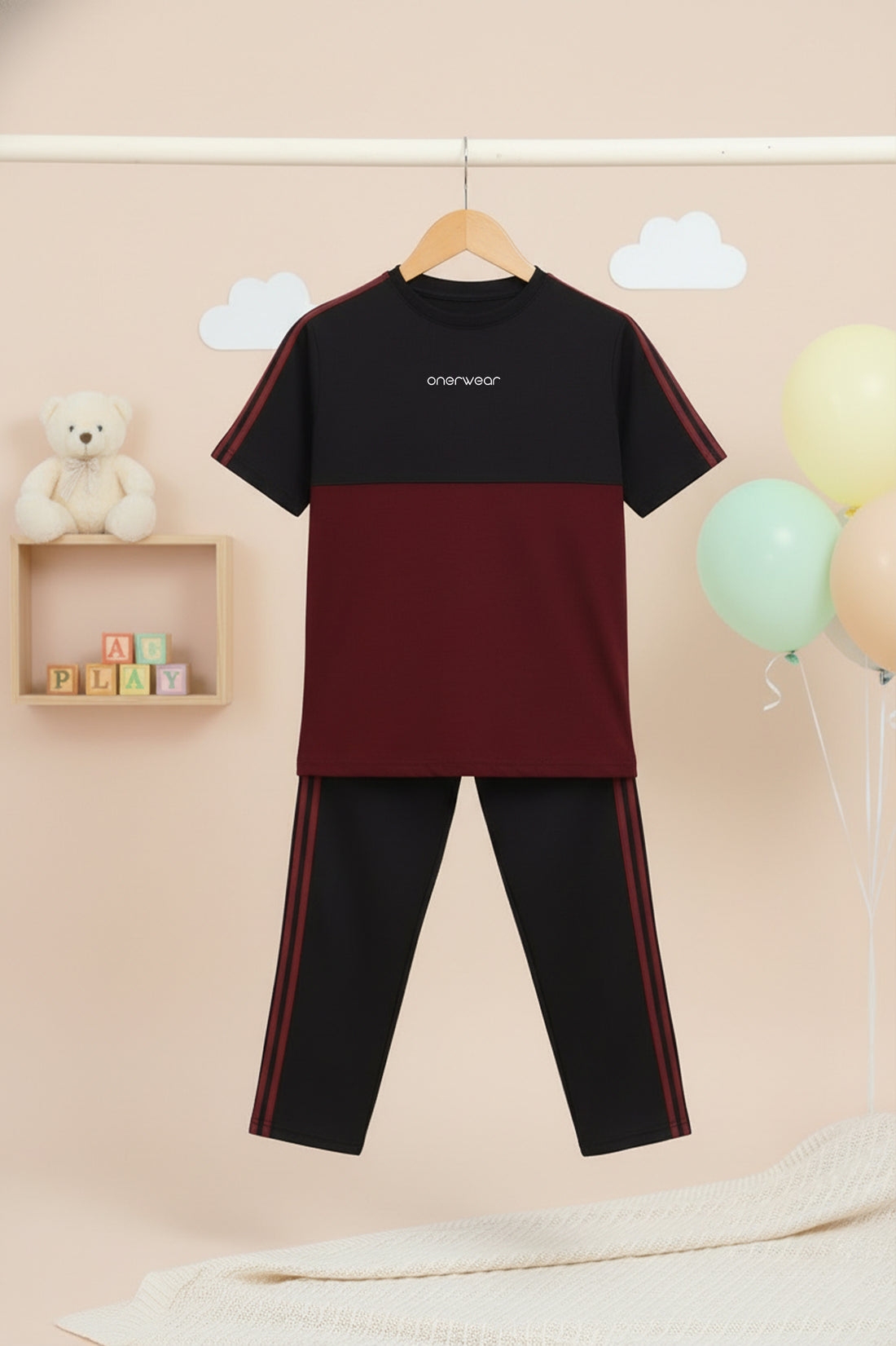 Kids - Polyester Tracksuit - Black Ruby