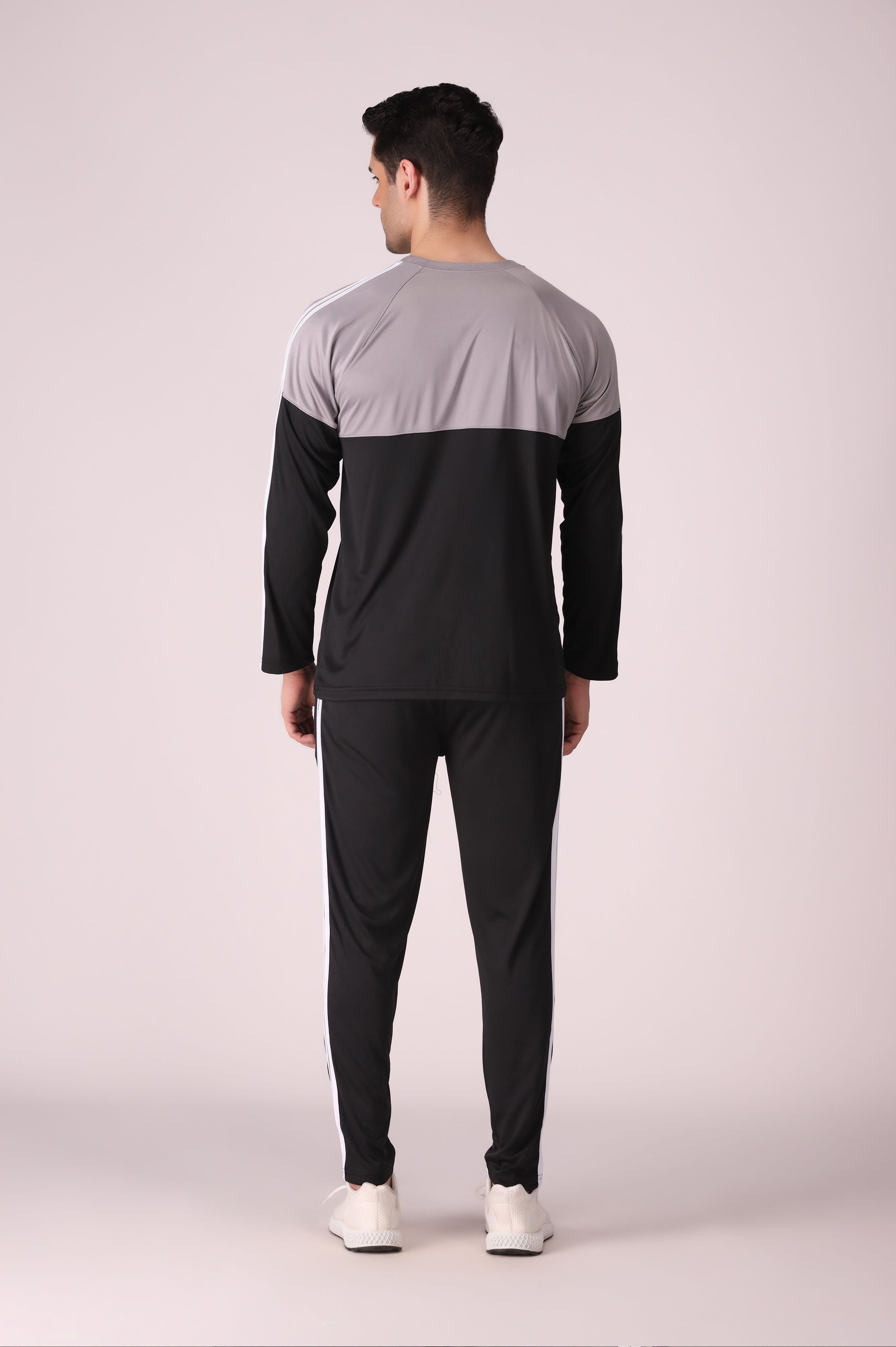 Platinum Move - Summer Tracksuit - Onerwear