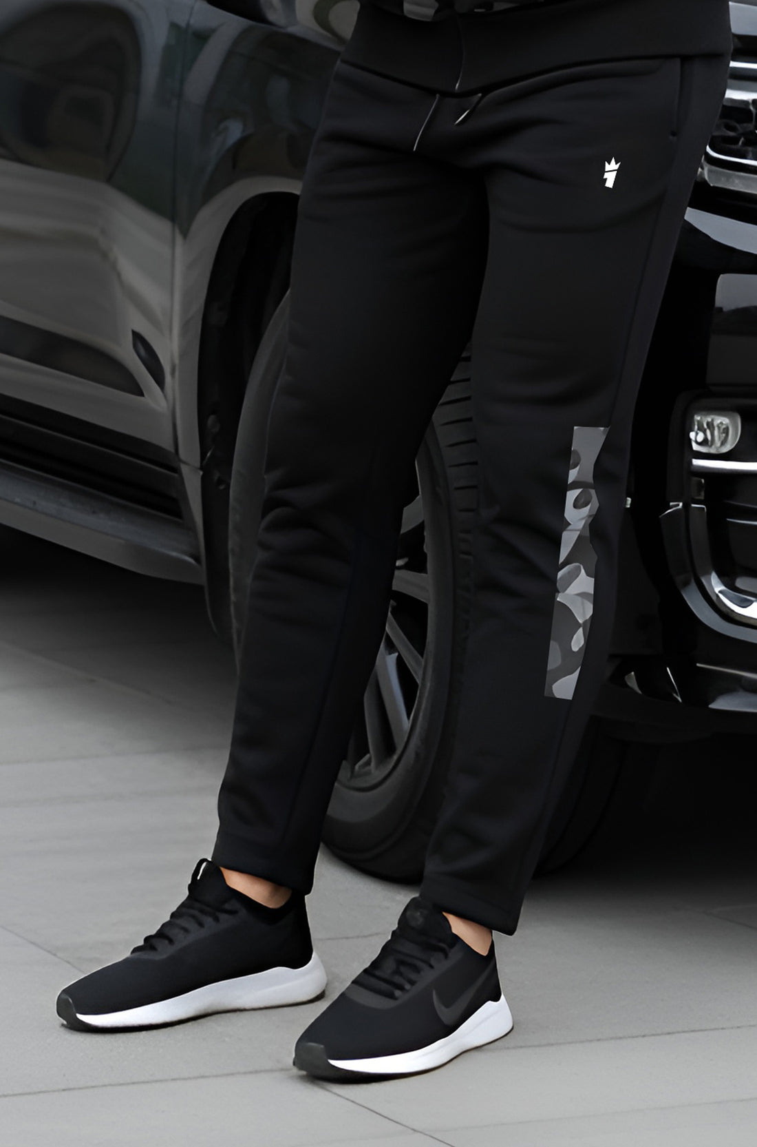 Mens - Winter Tracksuit - Black Camo Strike