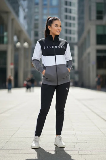 Womens - Winter Tracksuit - Monochrome